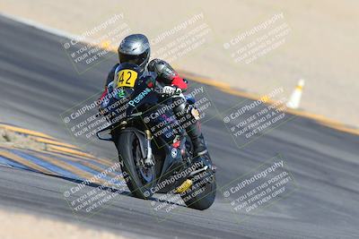 media/Nov-15-2024-CVMA Friday Practice (Fri) [[b142d29251]]/4-Group 4 and Trackday/Session 2 (Turn 10)/